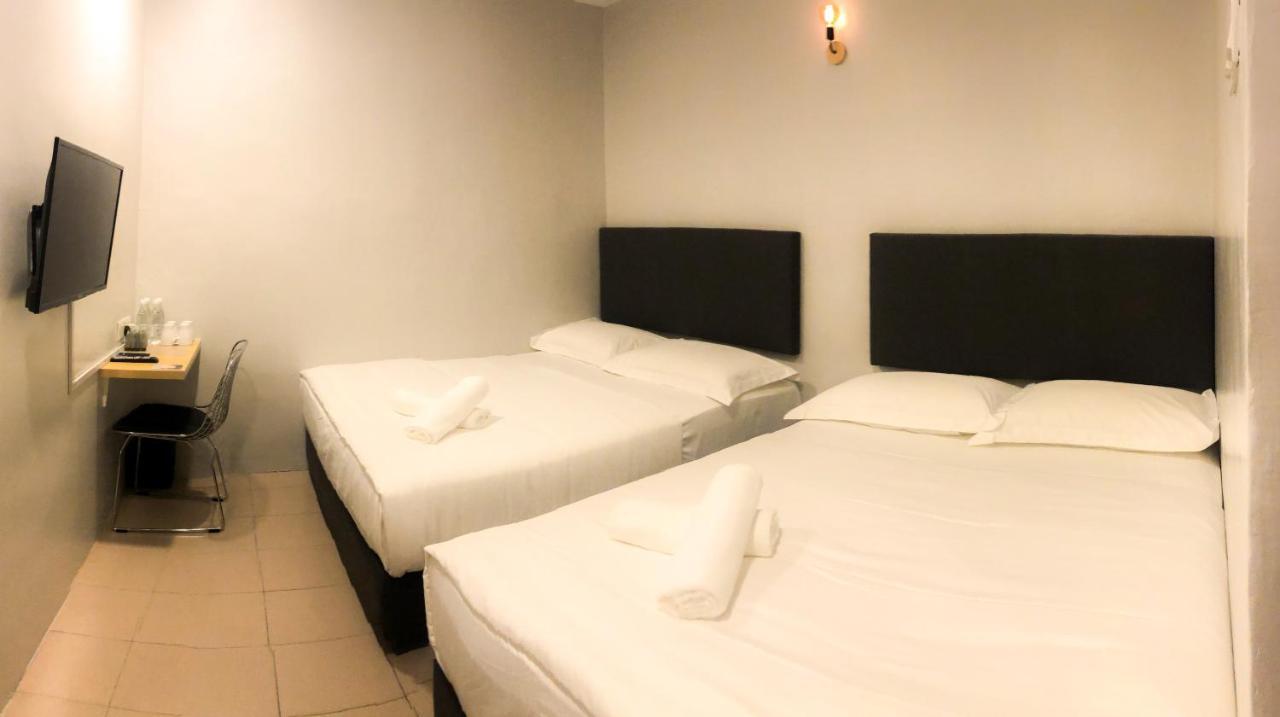 Отель Hako Xpress Skudai Baru Джохор-Бару Экстерьер фото